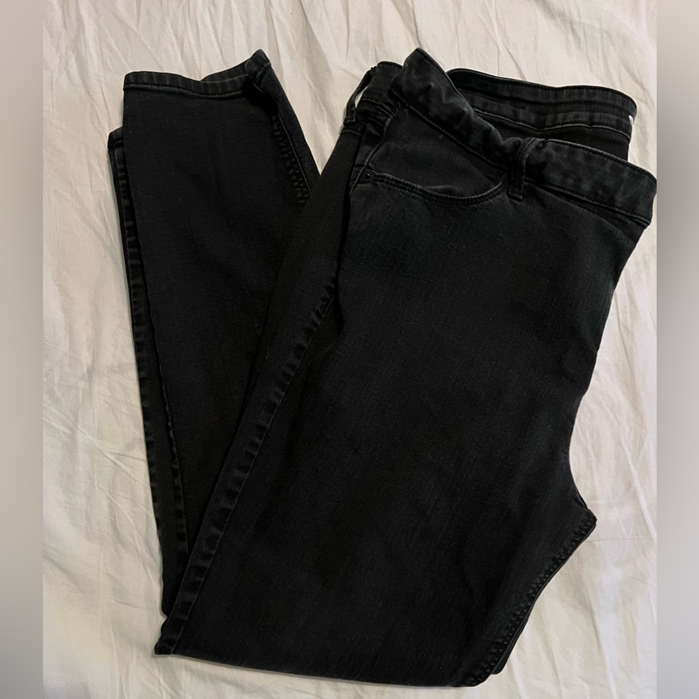 Old Navy - Black Skinny Jeans - Size 18